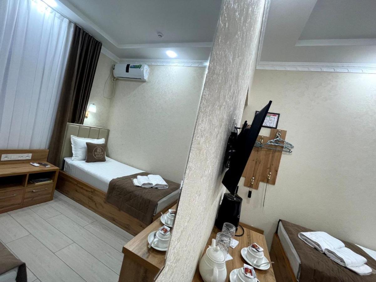 Barhat Hotel Tashkent Exterior photo