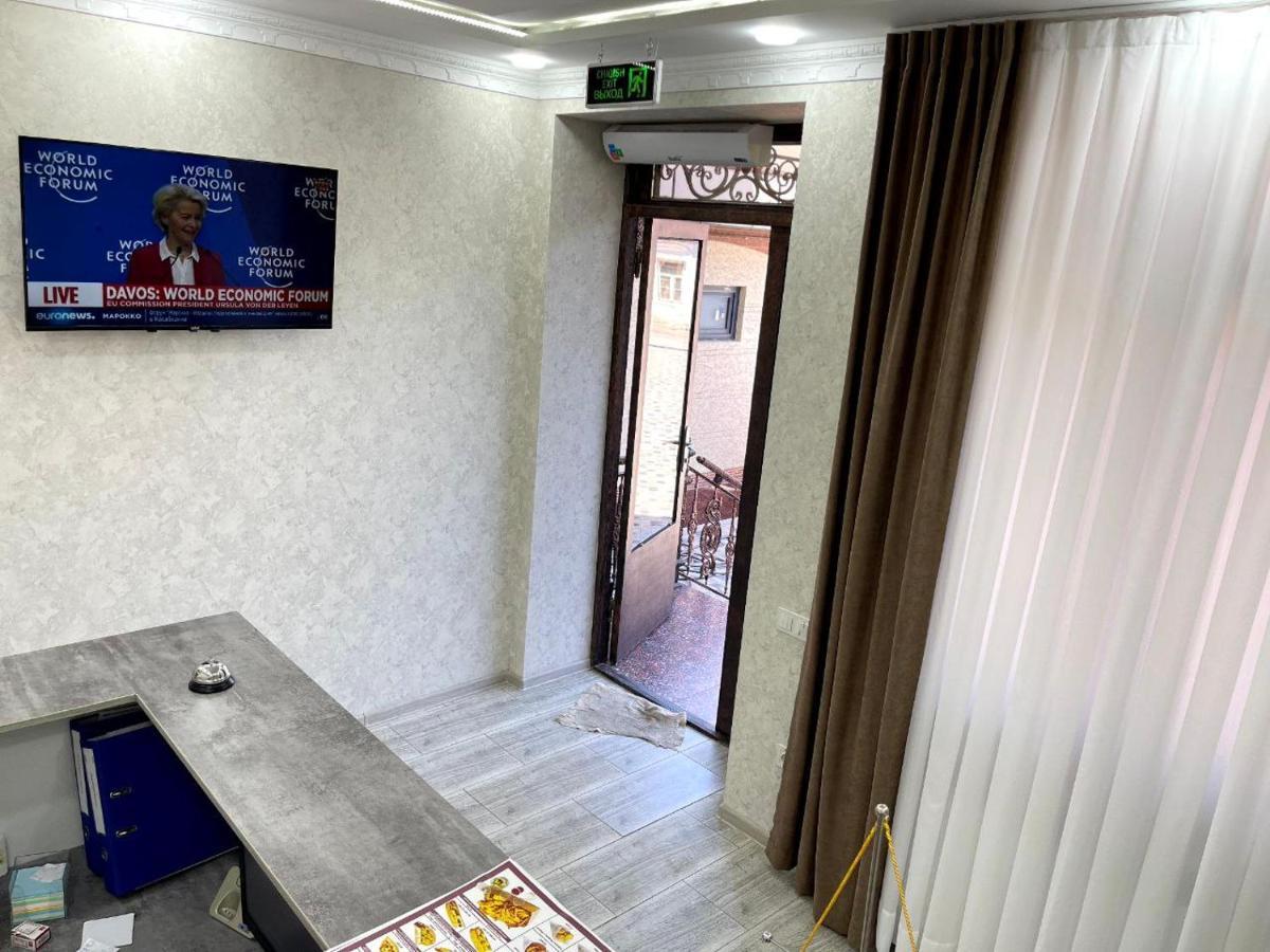 Barhat Hotel Tashkent Exterior photo